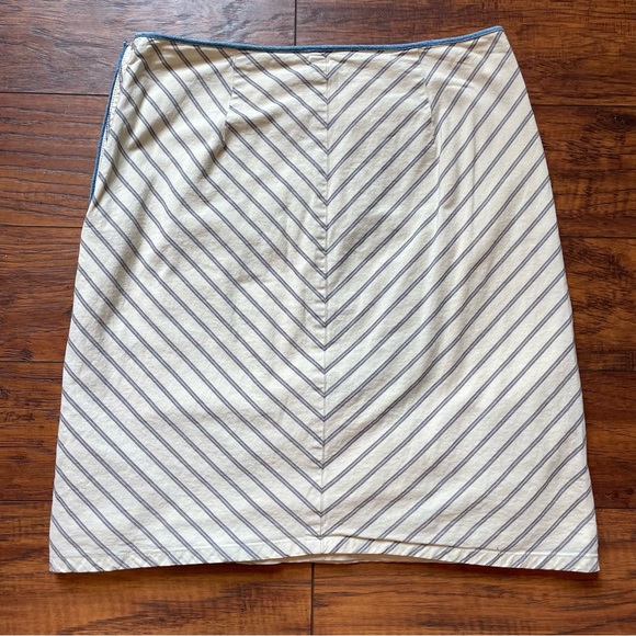 Ann Taylor Petites Embroidered Skirt - Picture 2 of 14